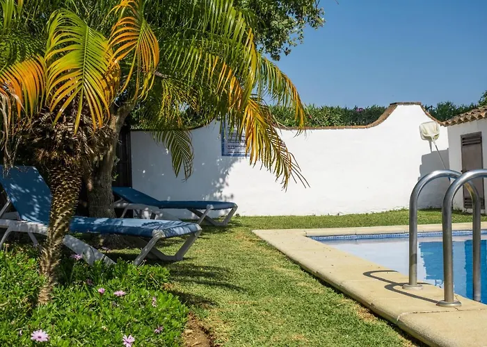 Majadales De Roche 科尼尔-德拉弗龙特拉