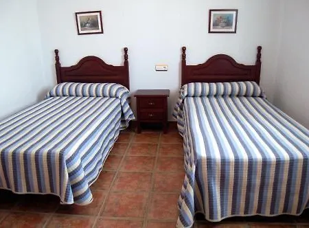 Majadales De Roche קוניל דה לה פרונטרה