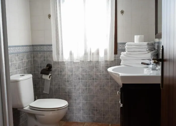 Majadales De Roche *