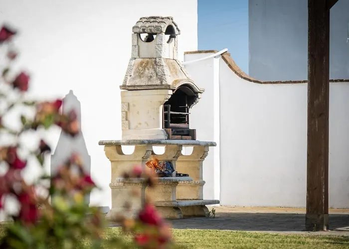 Majadales De Roche *