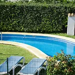 Majadales De Roche 科尼尔-德拉弗龙特拉