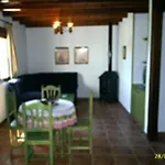 Majadales De Roche 公寓